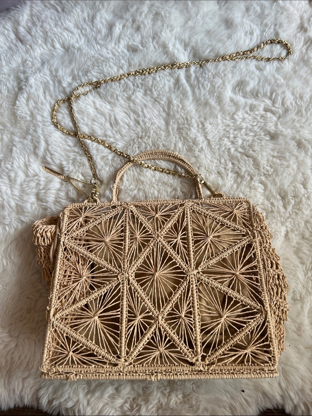 House of Harlow 1960 hand-woven raffia bag with goal chain - Picture 3 of 3